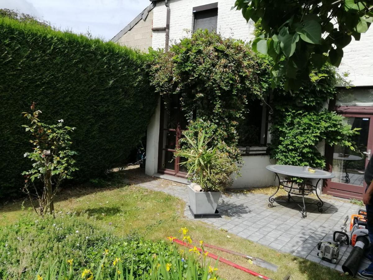 Chambres D'Hote "L Ecureuil" Proche De Mons, Pairi Daiza, A Cote De Spark'Oh Frameries Eksteriør bilde