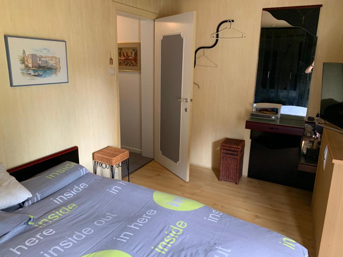 Chambres D'Hote "L Ecureuil" Proche De Mons, Pairi Daiza, A Cote De Spark'Oh Frameries Rom bilde